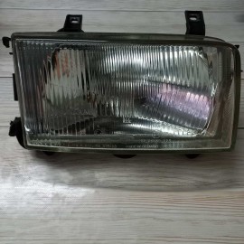 Фара права VW T4 1990-2003 7R0144438