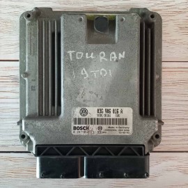 Блок управління двигуном VW Touran  0281010731 03G906016A